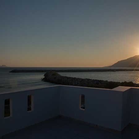 Golden Sun Apartment Kokkinos Pyrgos Exterior foto