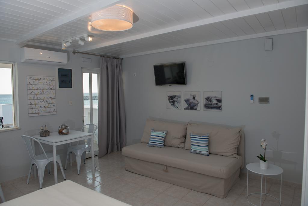 Golden Sun Apartment Kokkinos Pyrgos Exterior foto